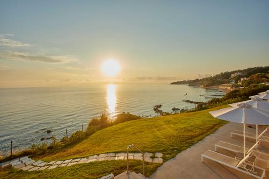 Sporturi de interior și exterior Secrets Sunny Beach Resort & Spa Sporturi de interior și exterior Secrets Sunny Beach Resort & Spa