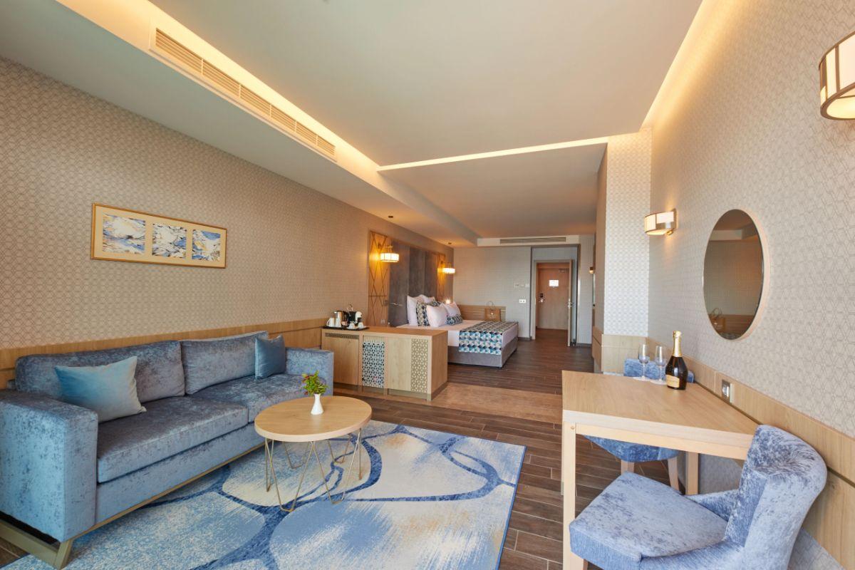 None  Secrets Sunny Beach Resort & Spa Burgas