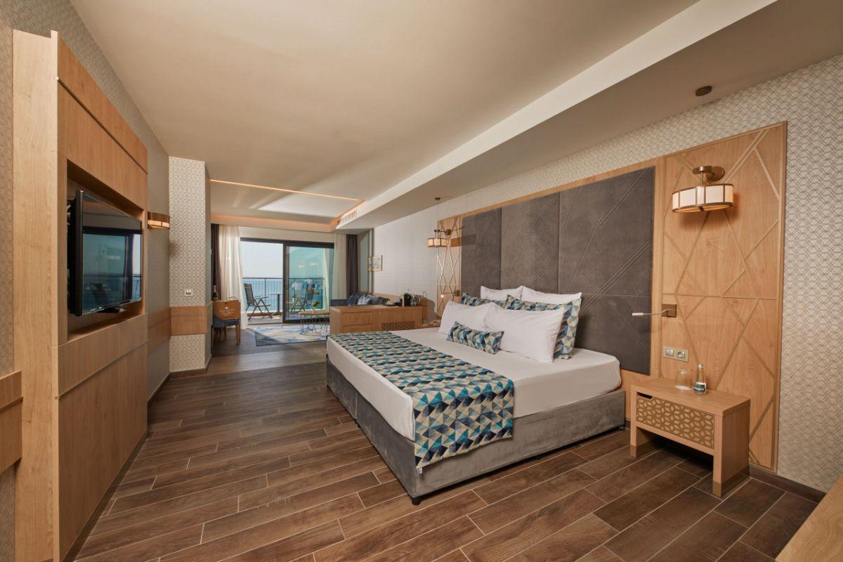 None  Secrets Sunny Beach Resort & Spa Burgas